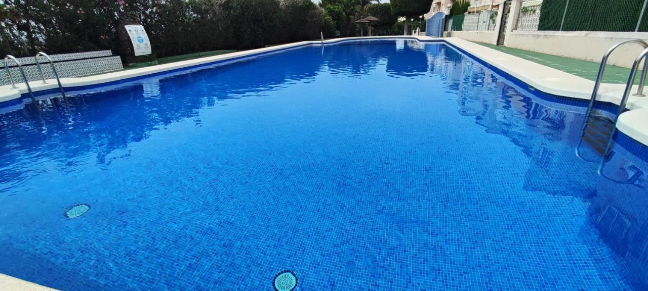 Apartamento Parque Aromatico Con Dos Piscinas Torrevieja Exterior foto